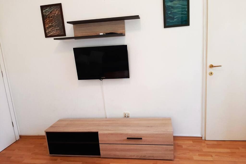 Apartment Apartman M&i *